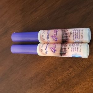 Delineador color negro